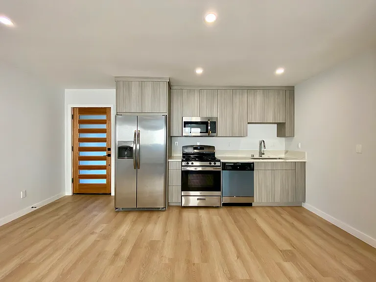 3207 W 3rd St #10A — Photo 10