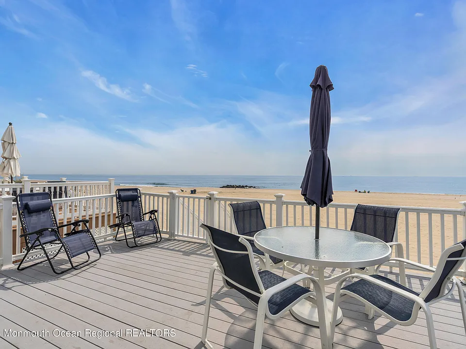 61 Beachfront