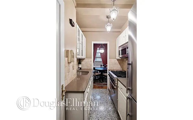 Sold by Douglas Elliman | media 13