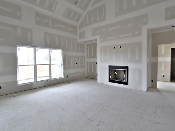 2nd image of 405 Huntington Dr #120
