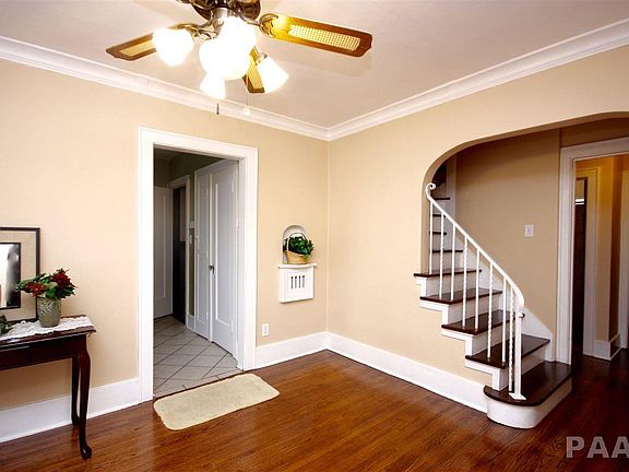 5th image of 304 W Hanssler Pl