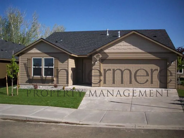 1310 SW Greeley *Homestead Acres* — Photo 1