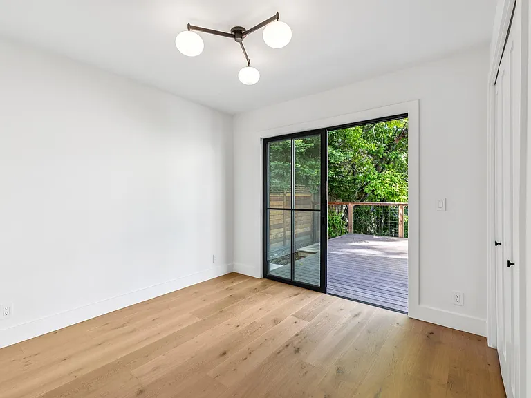 233 Monte Vista Ave — Photo 8