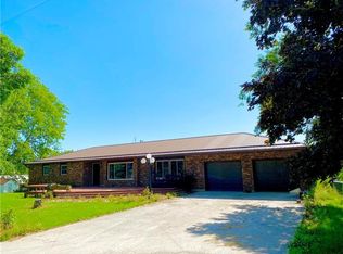 25874 270th St, Gallatin, MO 64640