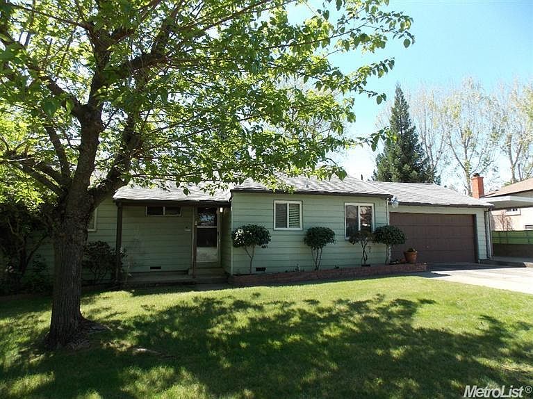 1st image of 4721 Amelia Dr