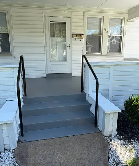 1905 Fall Hill Ave — Photo 2