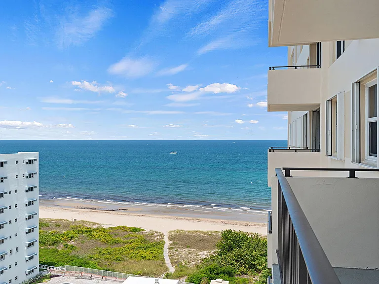 1900 S Ocean Blvd #10J — Photo 4