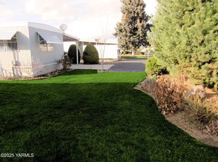55 W Washington Ave Unit 100, Yakima, WA 98903