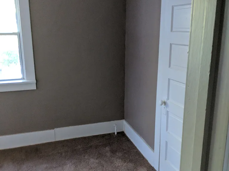 bed 2 upstairs