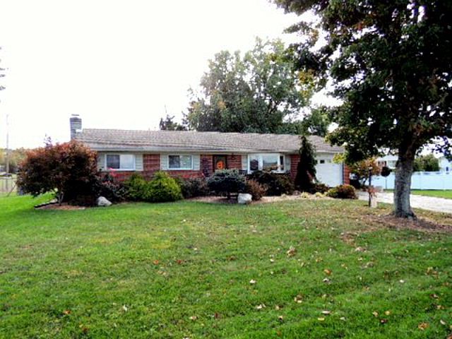 1st image of 2612 Brookhaven Dr