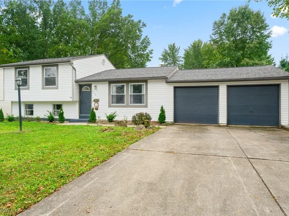 925 Florida Ave, Mc Donald, OH 44437