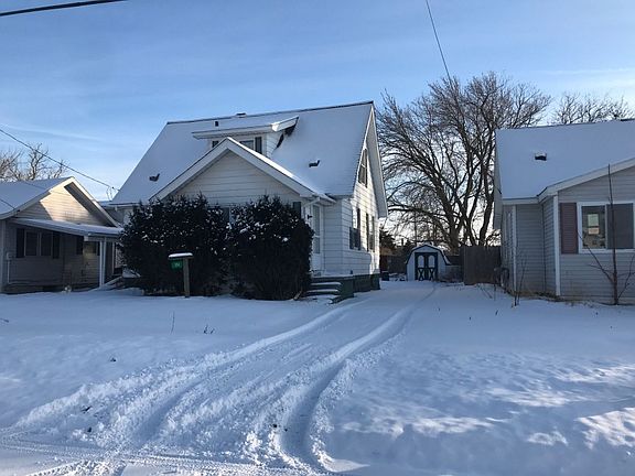 3rd image of 1244 Wells St