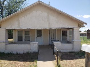 625 S 7th St, Slaton, TX 79364