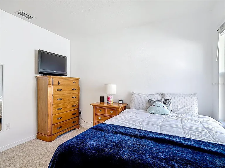 241 Meadowbrook Blvd — Photo 16