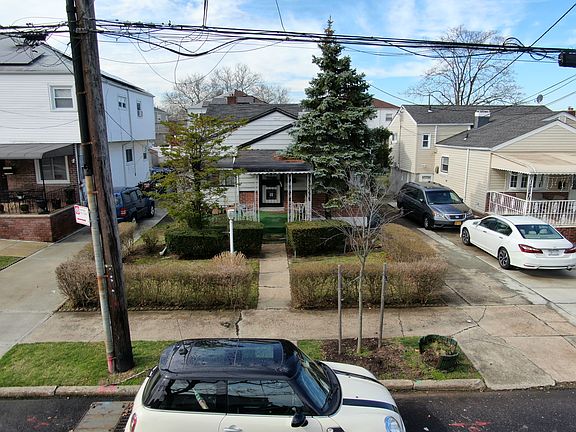 4th image of 1220 E 102nd St