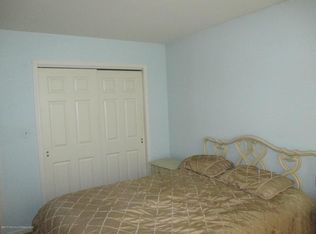 2293 Mount Hood Ln, Toms River, NJ