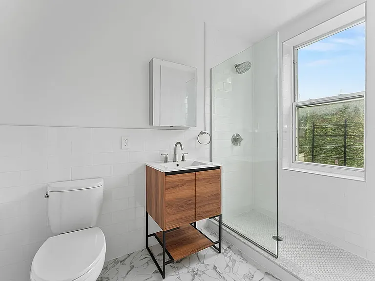 538 Carlton Ave #3 — Photo 6