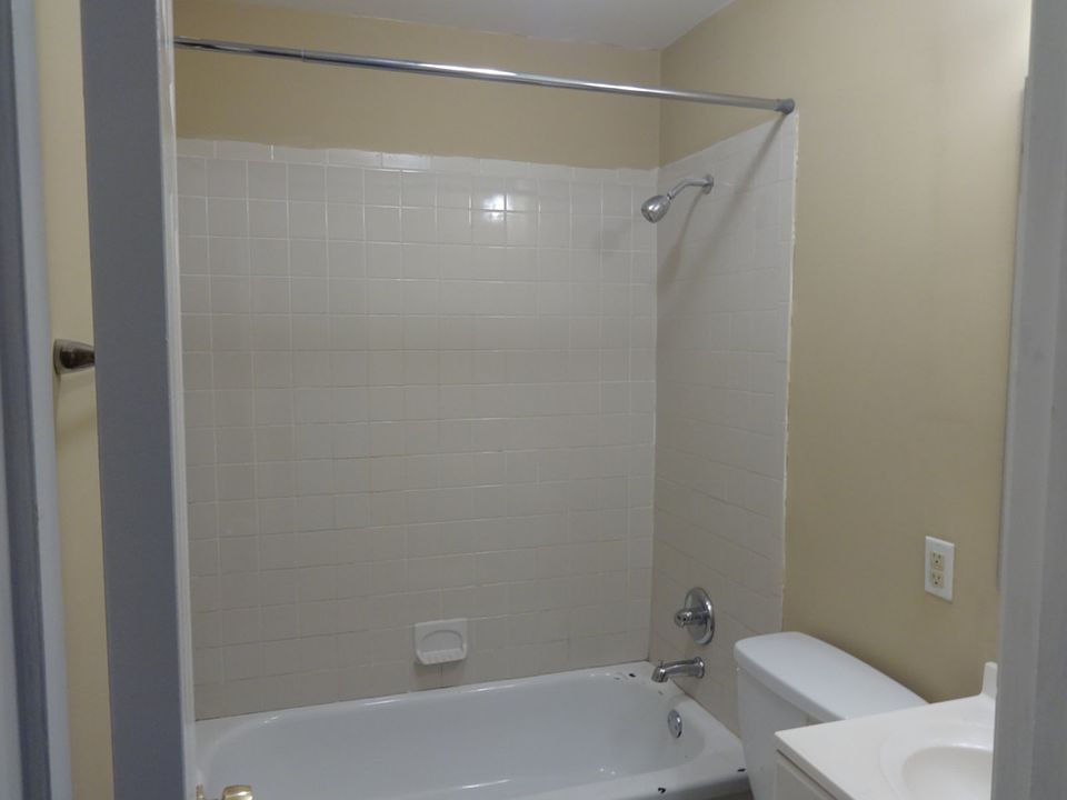 2nd image of 10 Averill St #B