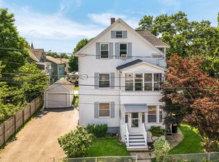 12 Johnson Ave APT 1, Easthampton, MA 01027