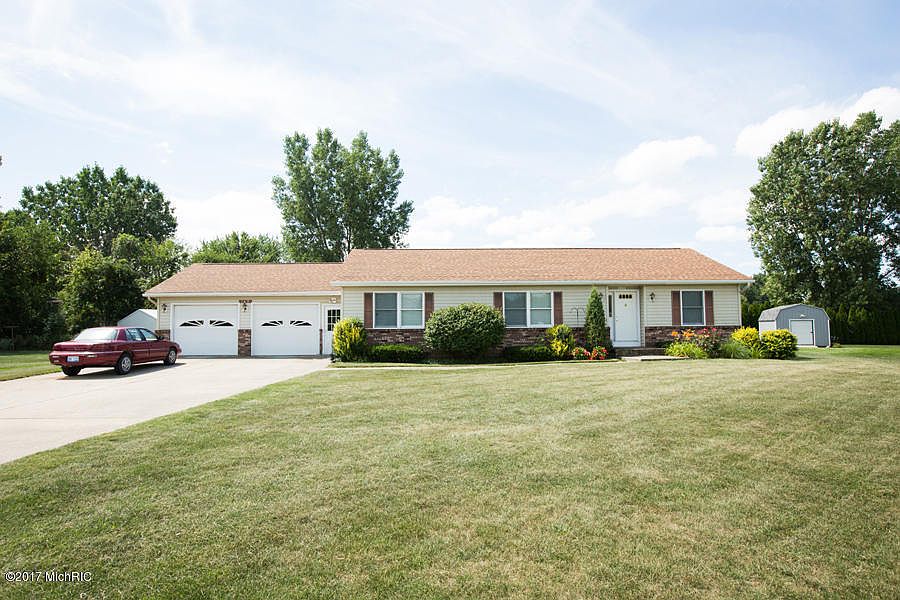 1st image of 149 Roberts Ct