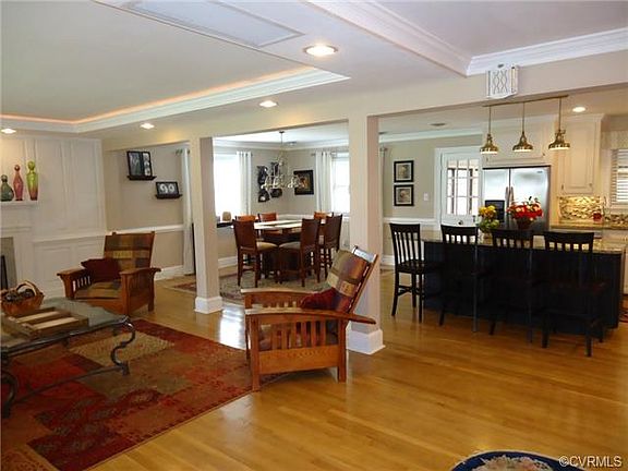 3rd image of 2300 Lydell Dr
