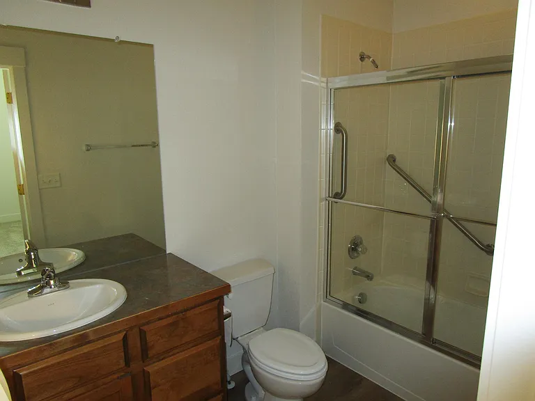 Village Cir — Photo 9