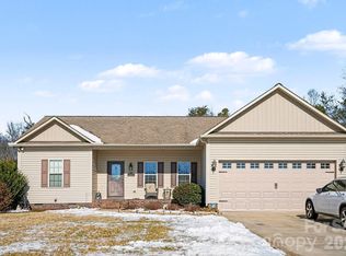 311 Massey Deal Rd, Statesville, NC 28625