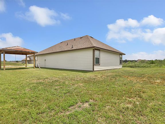 3rd image of 830 Road 5501