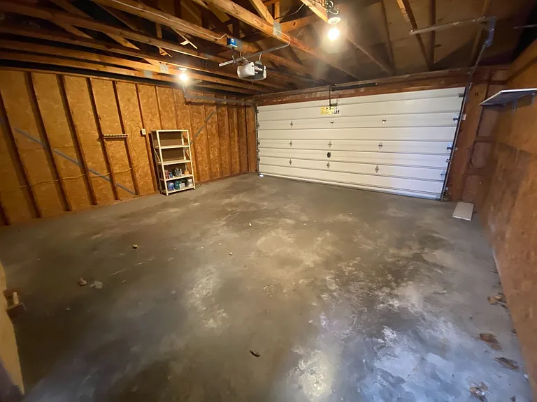 447 Delancey Ct — Photo 12