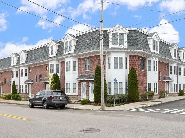 909 Washington St Unit 4, Norwood, MA 02062