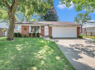 33763 Yuma St, Westland, MI 48185