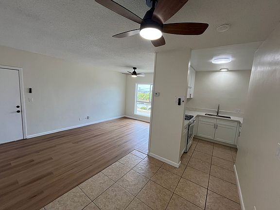 3rd image of 4270 Myrtle Ave APT E