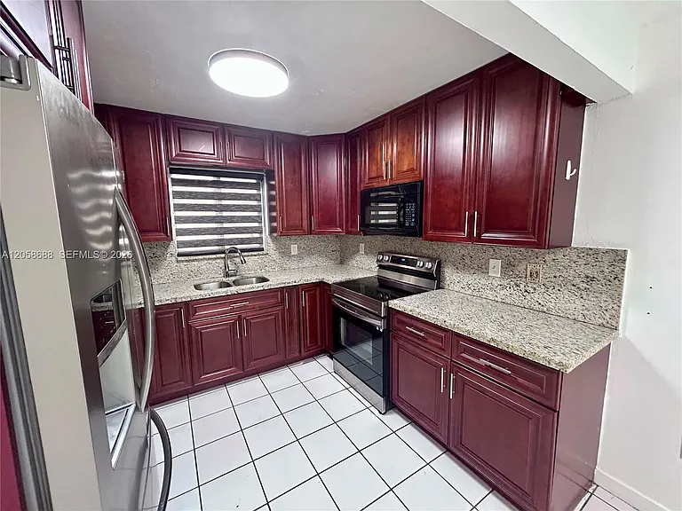 2925 W 80th St #109 — Photo 1
