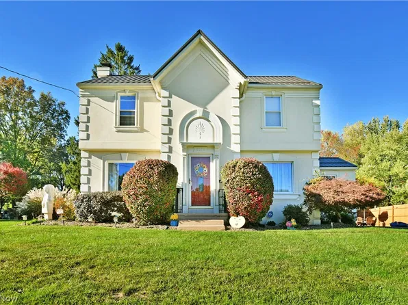 2270 Oran Dr, Youngstown, OH 44511