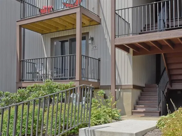 10179 Dell Pl #179, Stanhope, NJ 07874