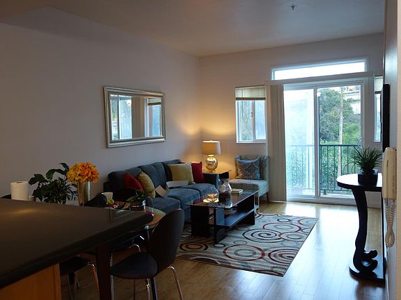 5th image of 400 Alemany Blvd APT 9