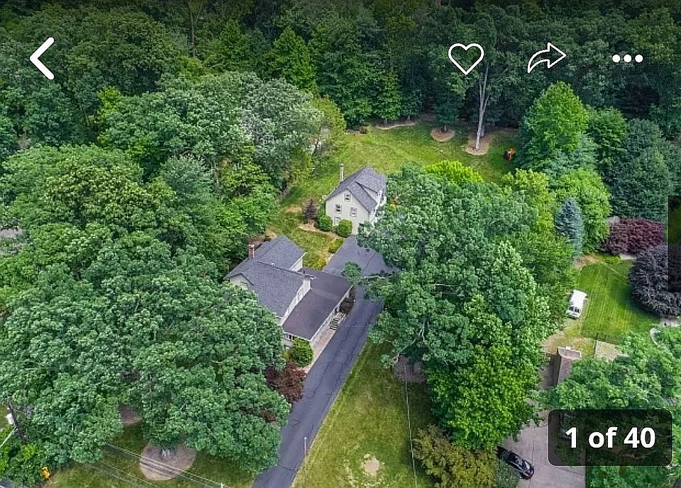 1st image of 96 Grandview Ave
