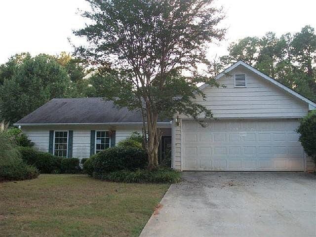 1st image of 40 Cedar Rd