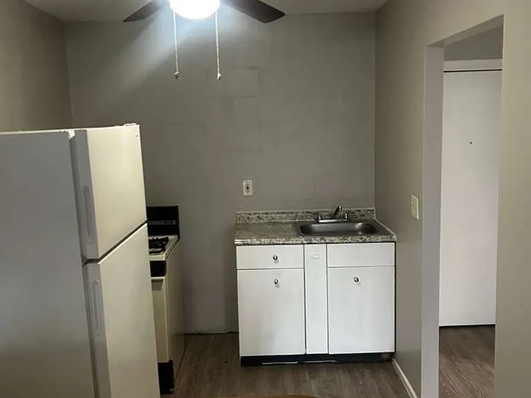 5120 Broerman Ave — Photo 2