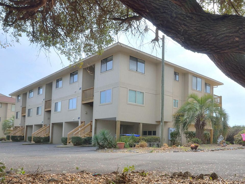 1st image of 8 Ocean Ct