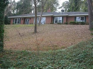 2144 Old Holton Rd, Macon, GA 31204
