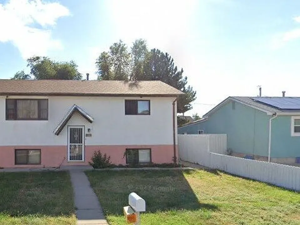 618 Hewitt St
