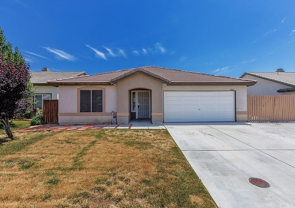 1st image of 4565 Thornbush Dr