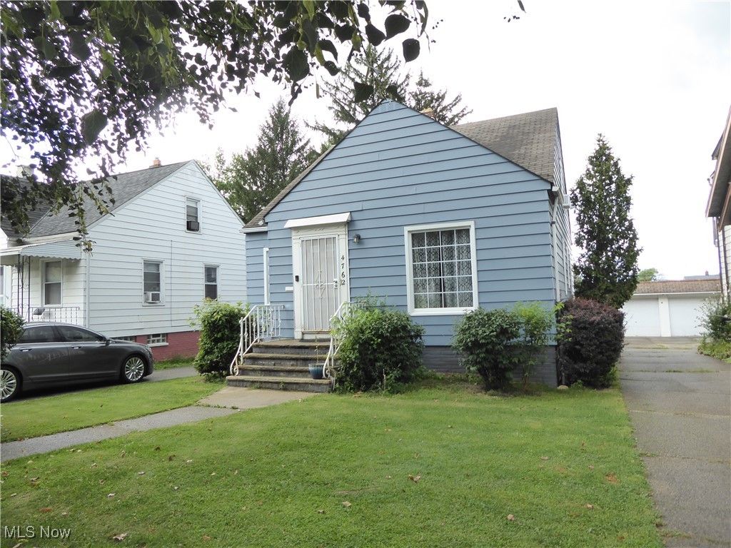 Real estate listing image
