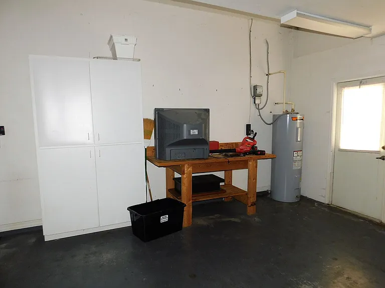 5107 Pinnacle Dr — Photo 35