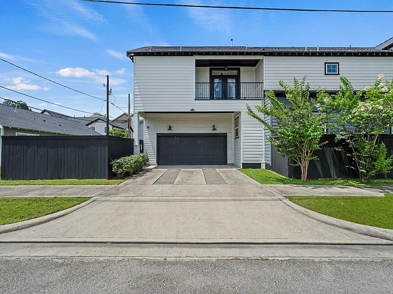 301 Cordell St — Photo 27
