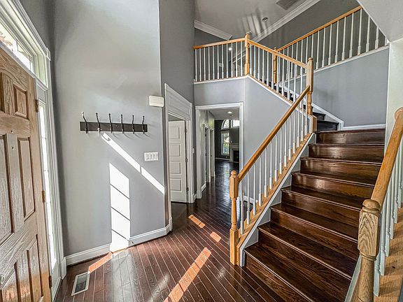 3rd image of 43258 Kimberly Anne Ct