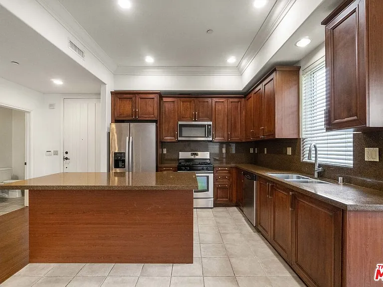 10765 Wilkins Ave #3 — Photo 3