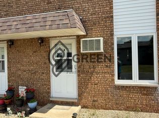 221 Keigher Dr, Manteno, IL 60950