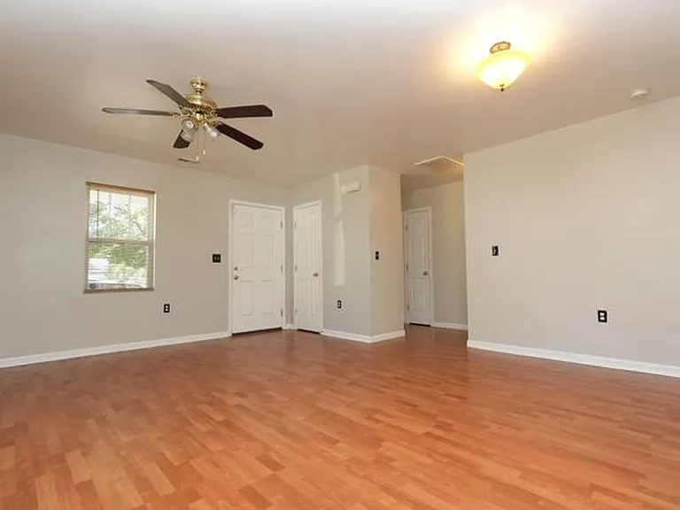 18007 Lynn Ln — Photo 7